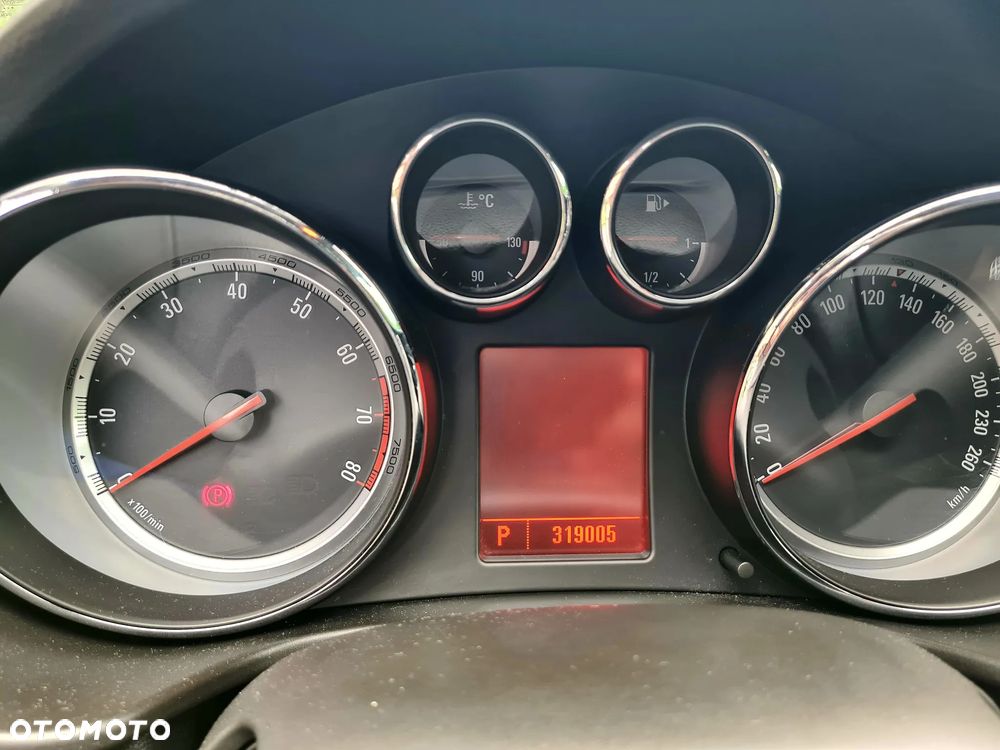 Opel Insignia 2.0 Turbo 4x4 Cosmo - 18