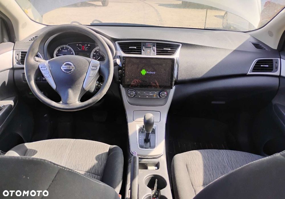 Nissan Sentra - 7