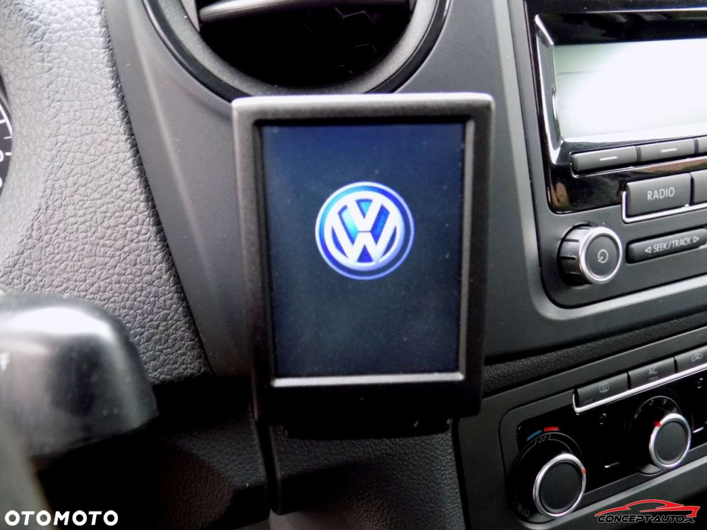 Volkswagen Amarok - 30