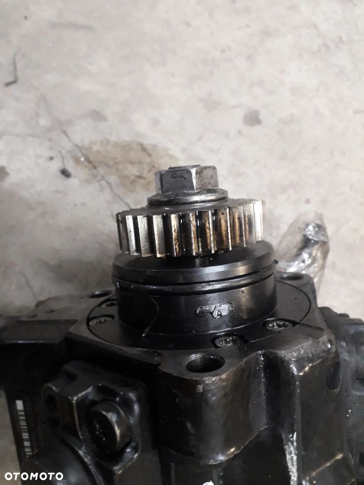 pompa wtryskowa 0445010223 8200690744 Qashqai I 2.0dci - 3