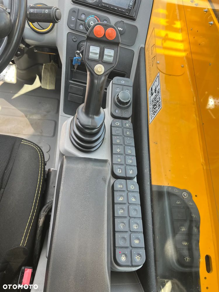 JCB 532-70 AgriSuper - 13