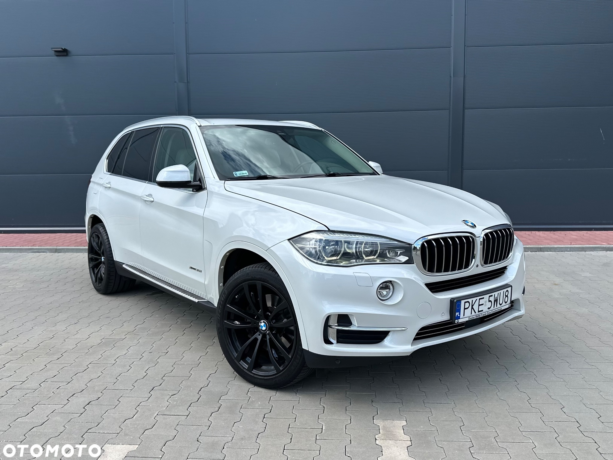 BMW X5 xDrive35i - 7