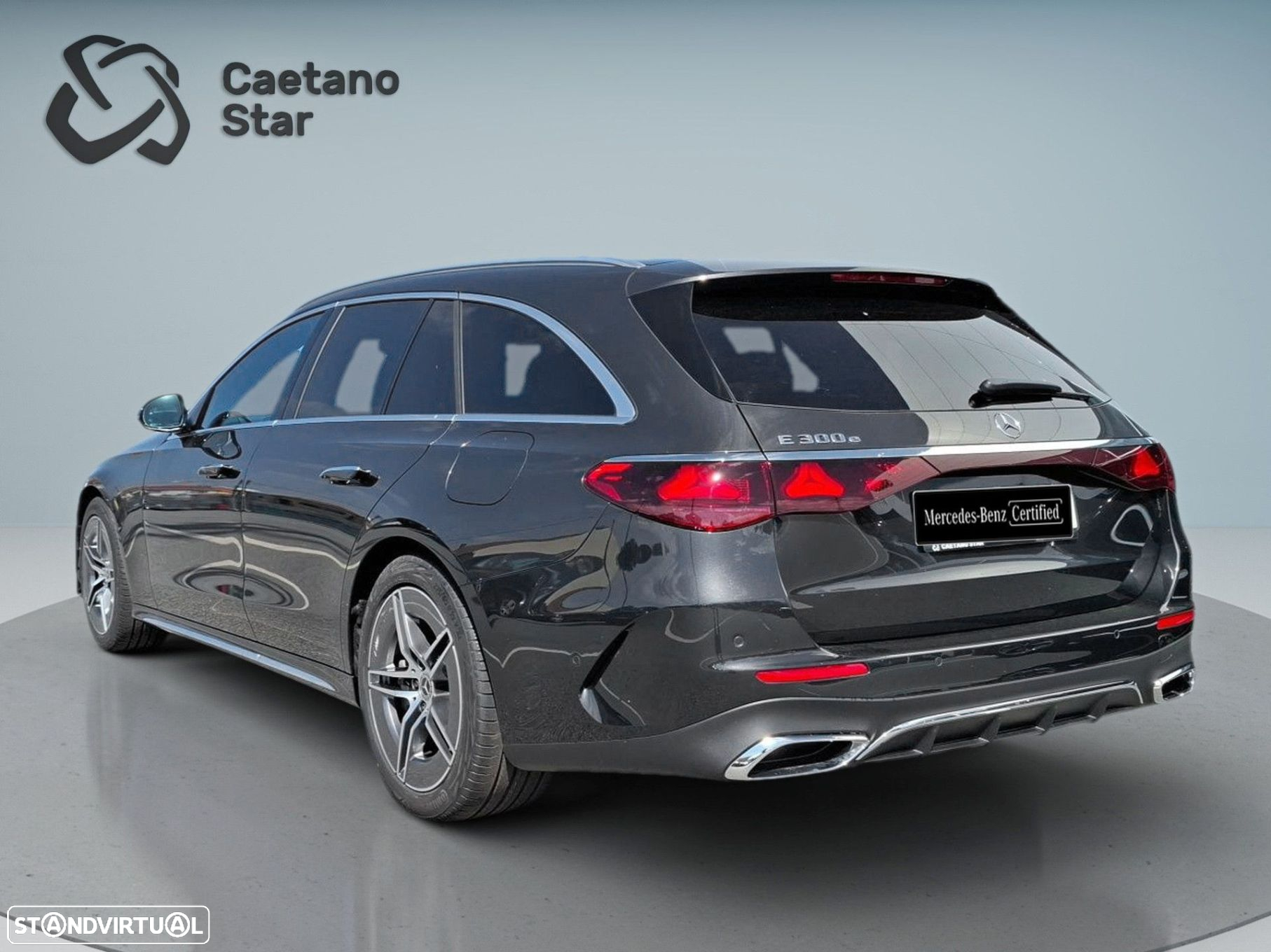 Mercedes-Benz E 300 e AMG Line - 6