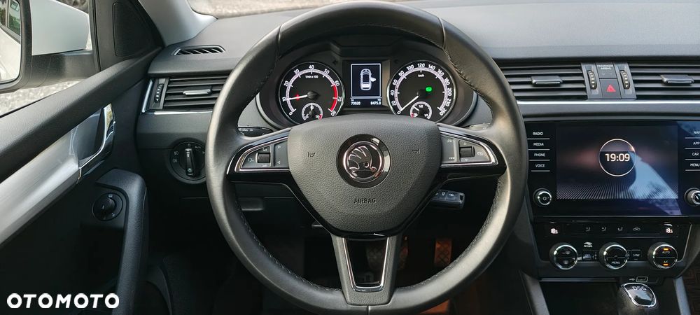 Skoda Octavia 1.5 TSI ACT Ambition DSG - 25