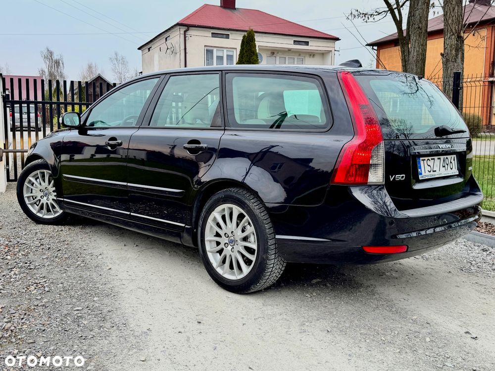 Volvo V50 - 34