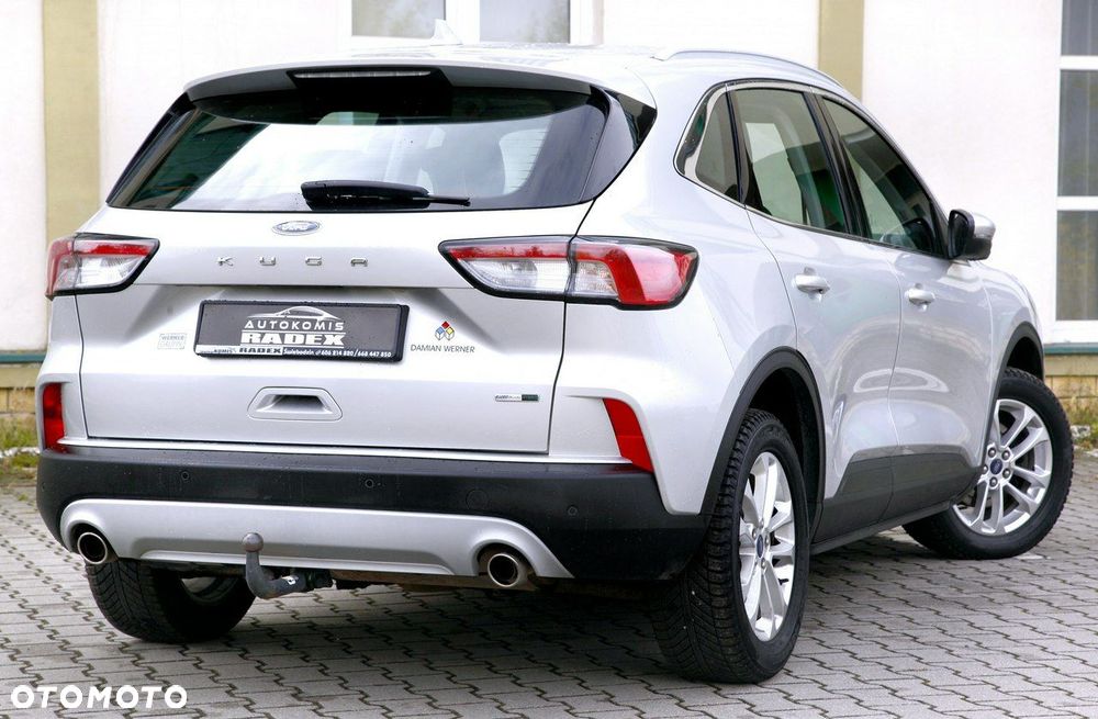 Ford Kuga - 24