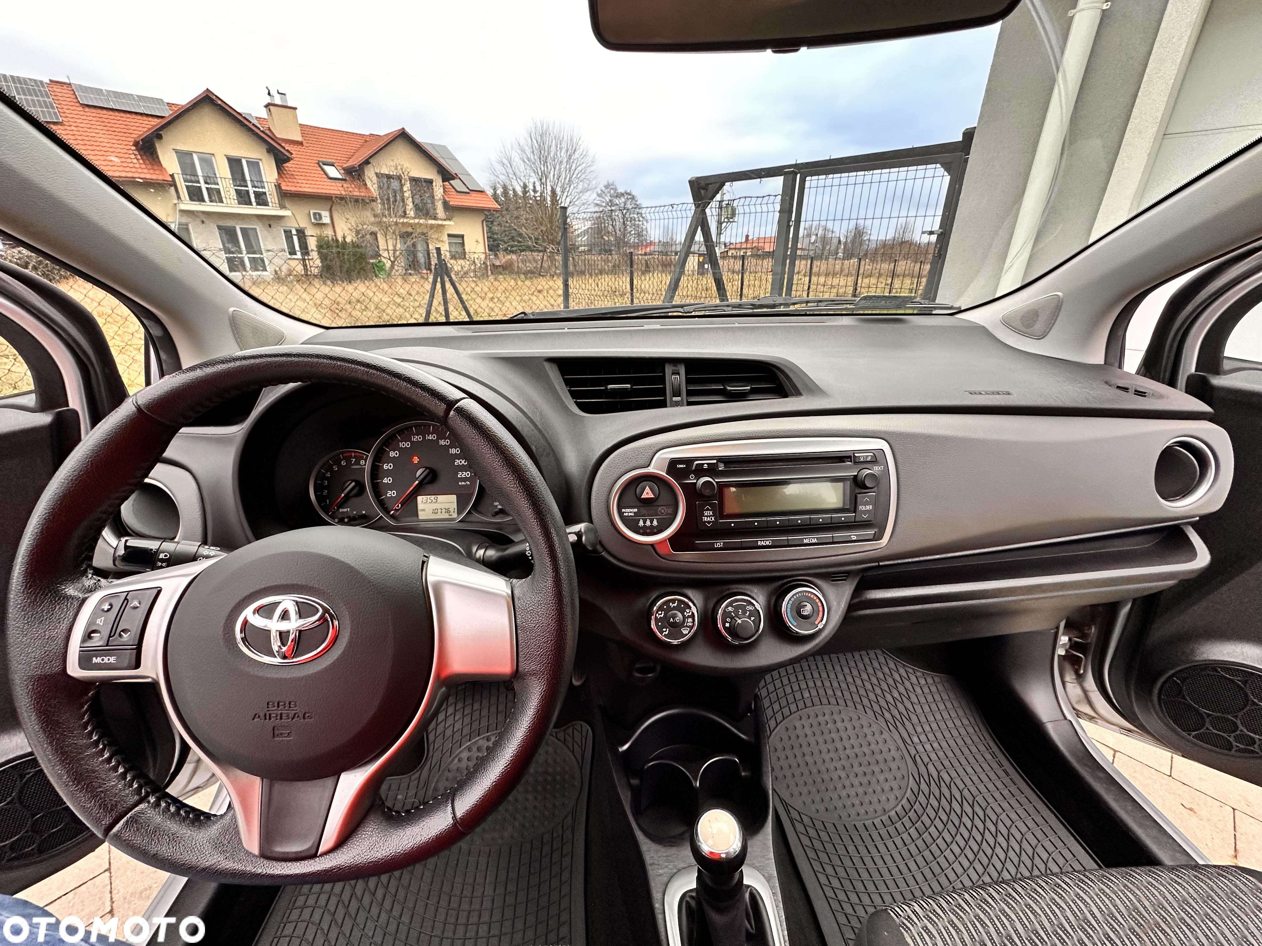 Toyota Yaris 1.0 Life - 5