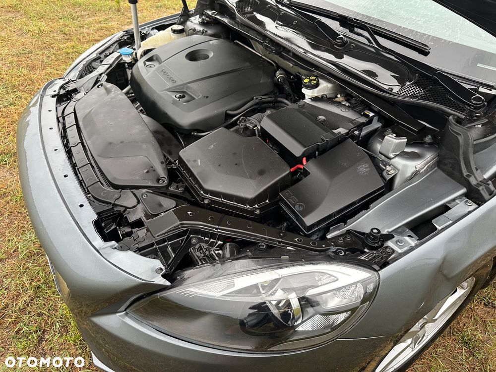 Volvo V40 T2 Linje Svart - 20