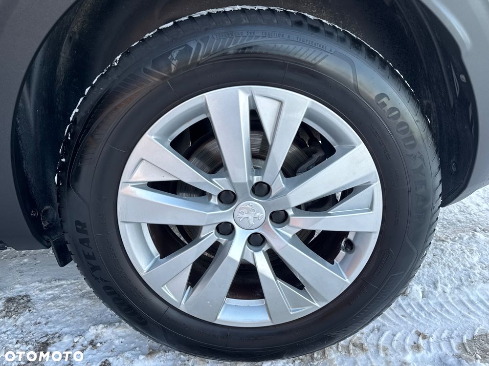 Peugeot 3008 BlueHDi 130 Stop & Start Active Business-Paket - 30