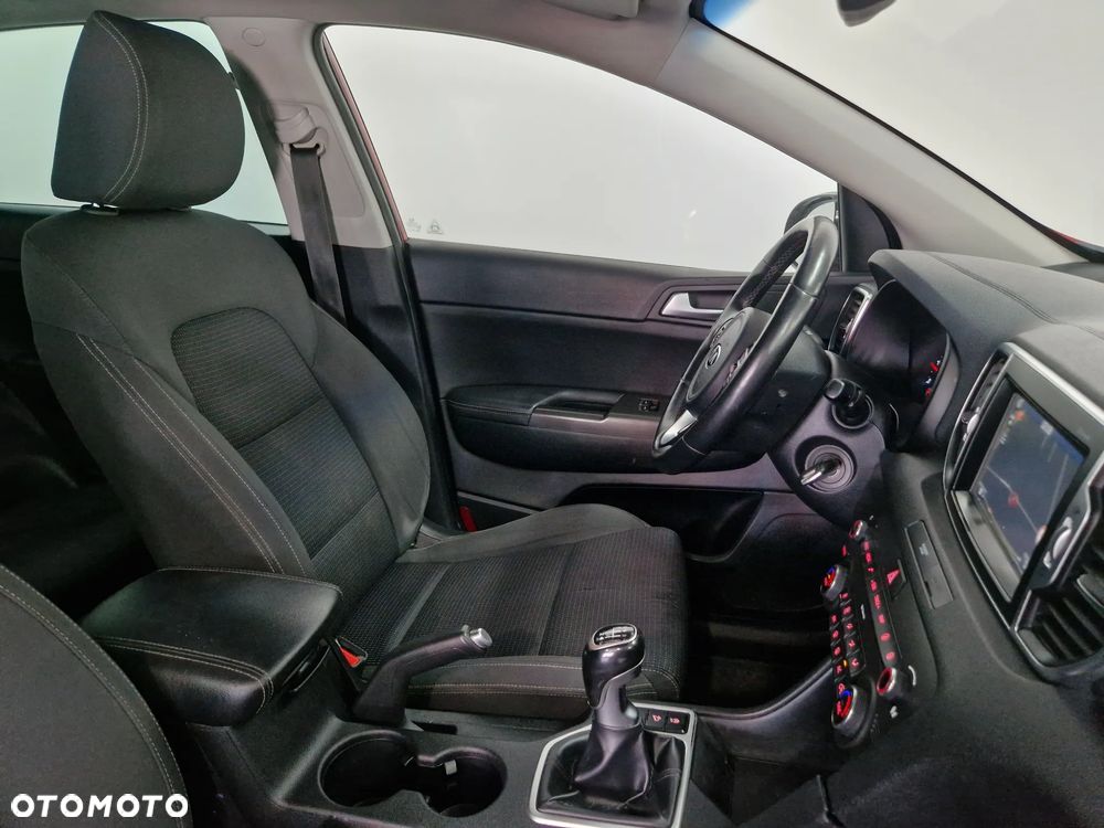 Kia Sportage - 16
