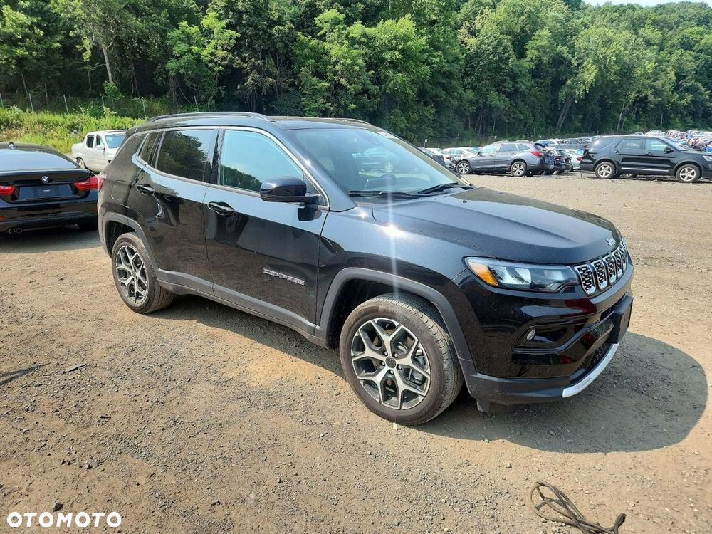 Jeep Compass - 1