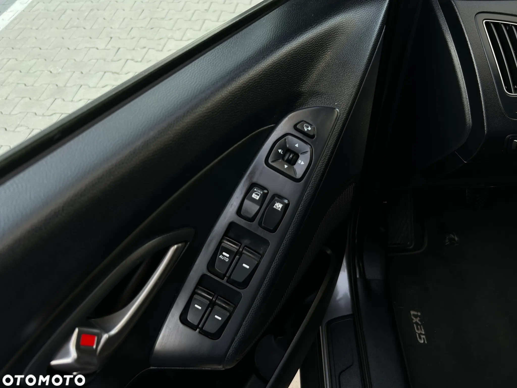 Hyundai ix35 1.6 2WD Comfort - 16