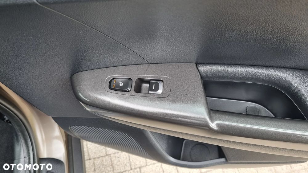 Kia Sportage 1.6 GDI L Business Line Plus 2WD - 28
