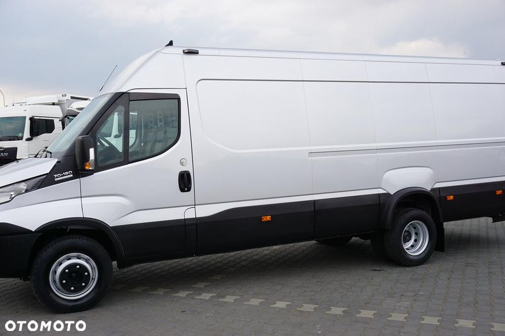 Iveco / DAILY / 70C18 / 3,0 - 180 KM / HI - MATIC / MAXI / 91 000 KM - 15