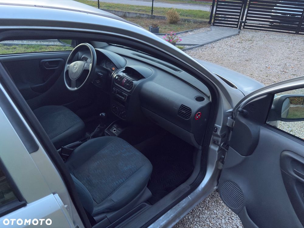 Opel Corsa - 23