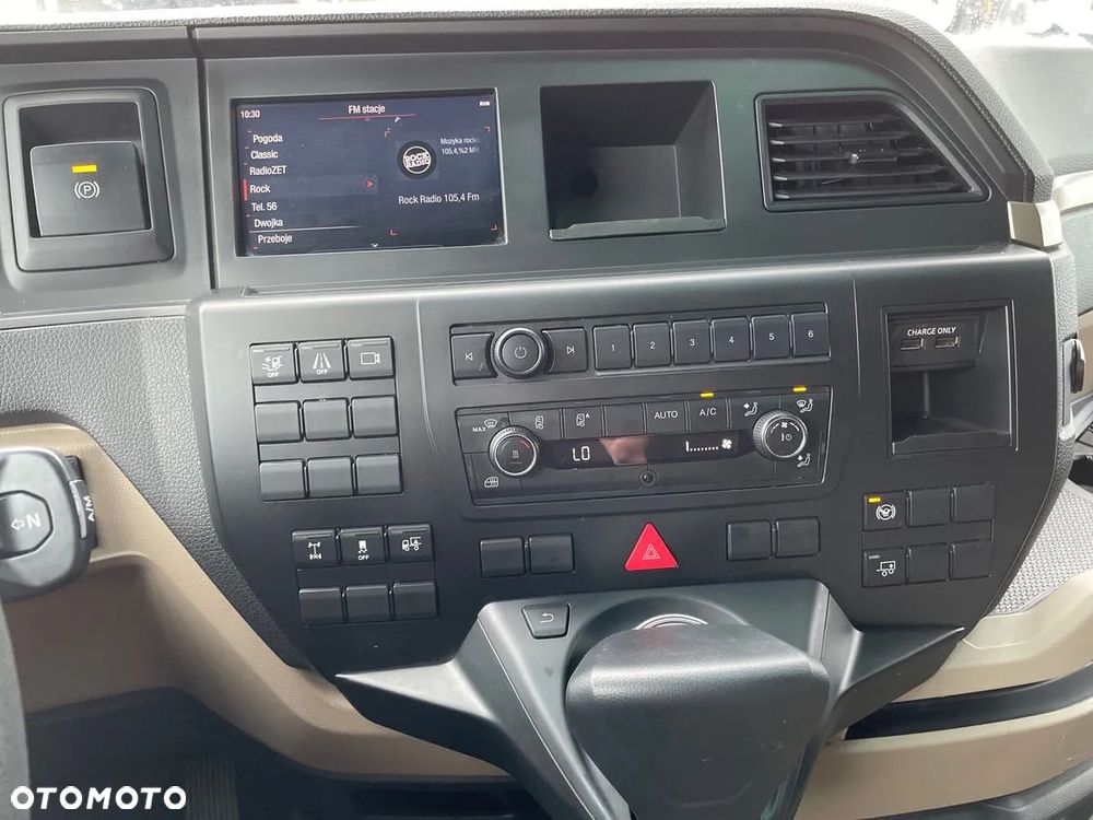 MAN TGX 18.470 4x2 BL SA - 18