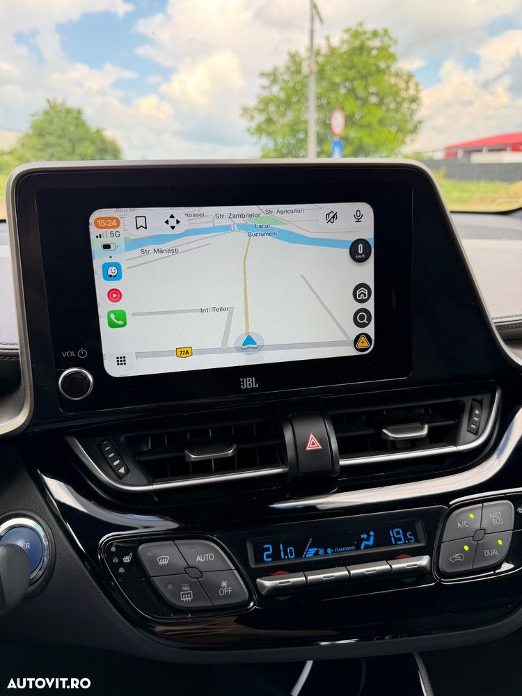 Toyota C-HR - 11