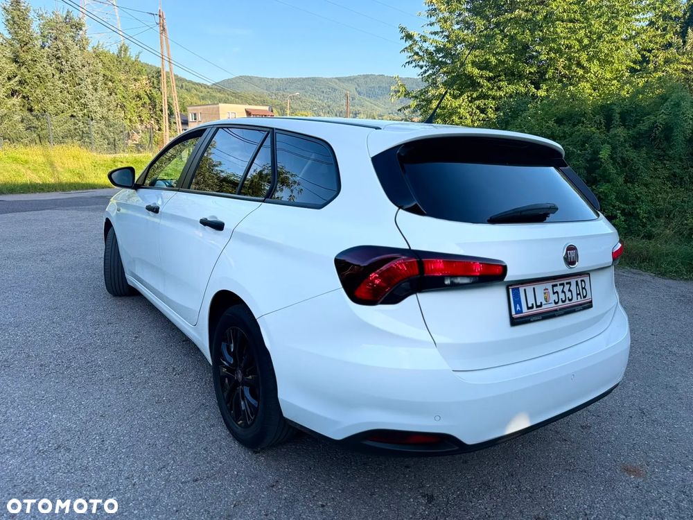 Fiat Tipo 1.4 16V More - 4