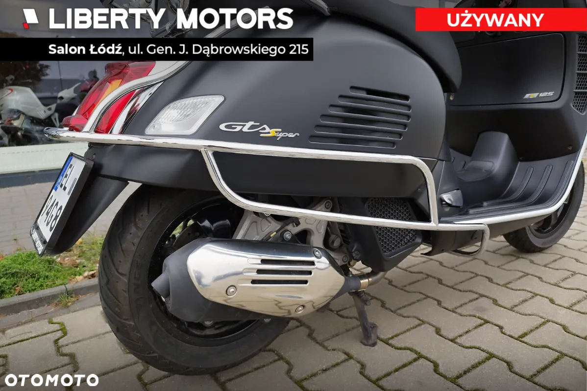 Vespa GTS - 12