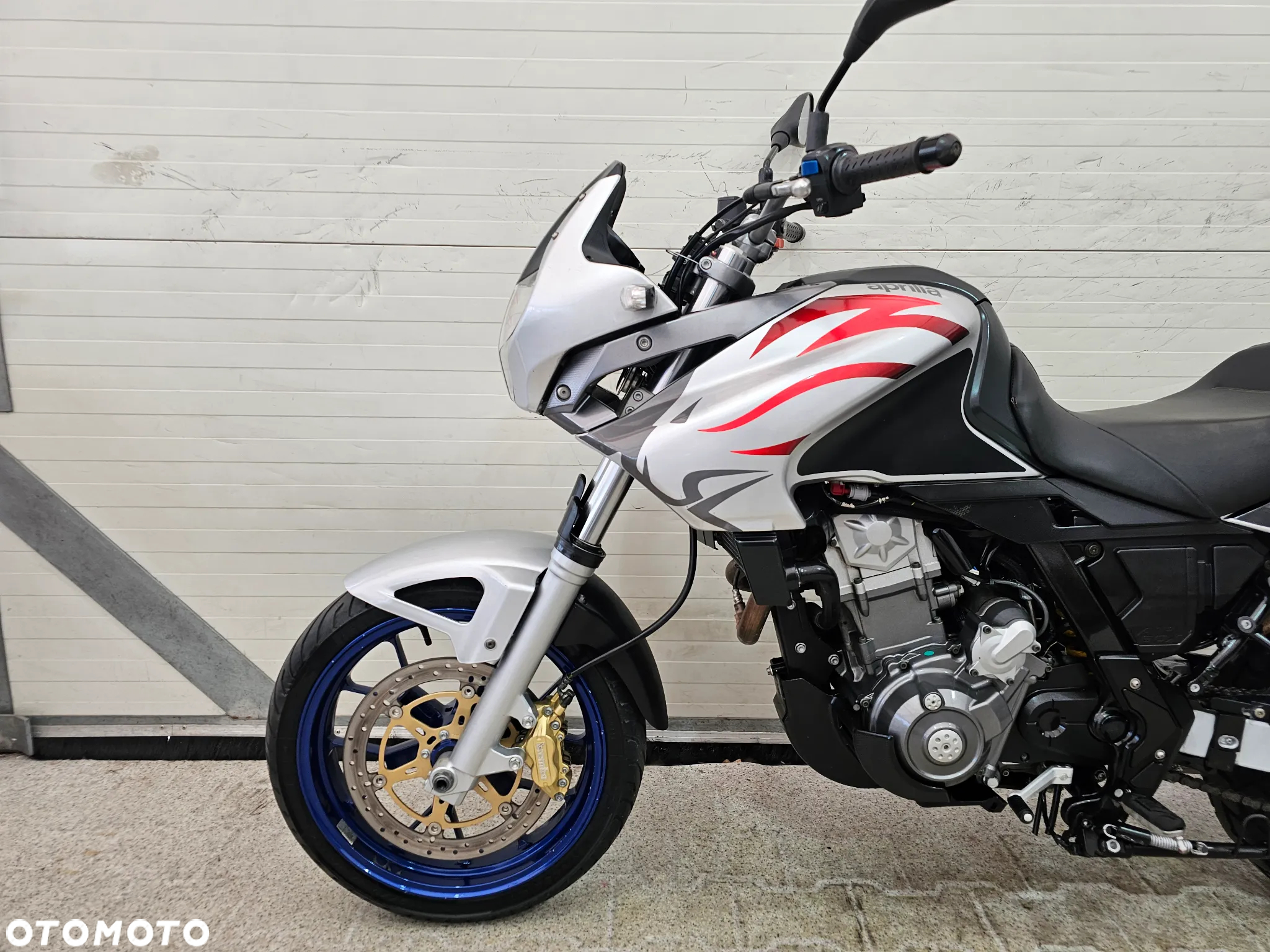 Aprilia Pegaso - 3