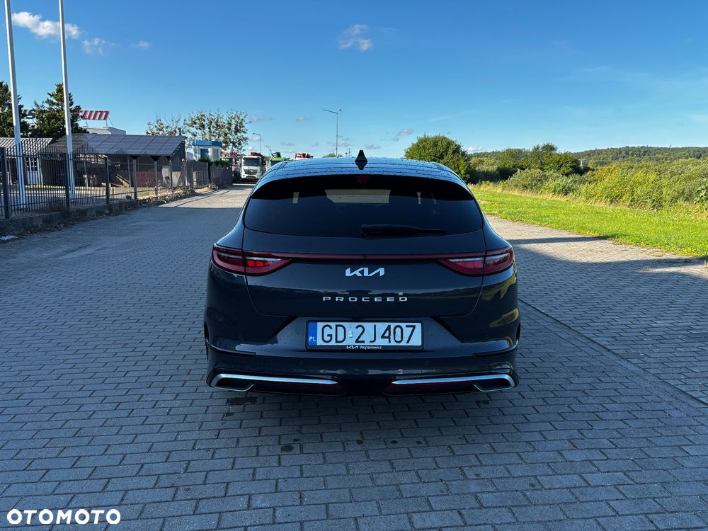 Kia ProCeed - 5