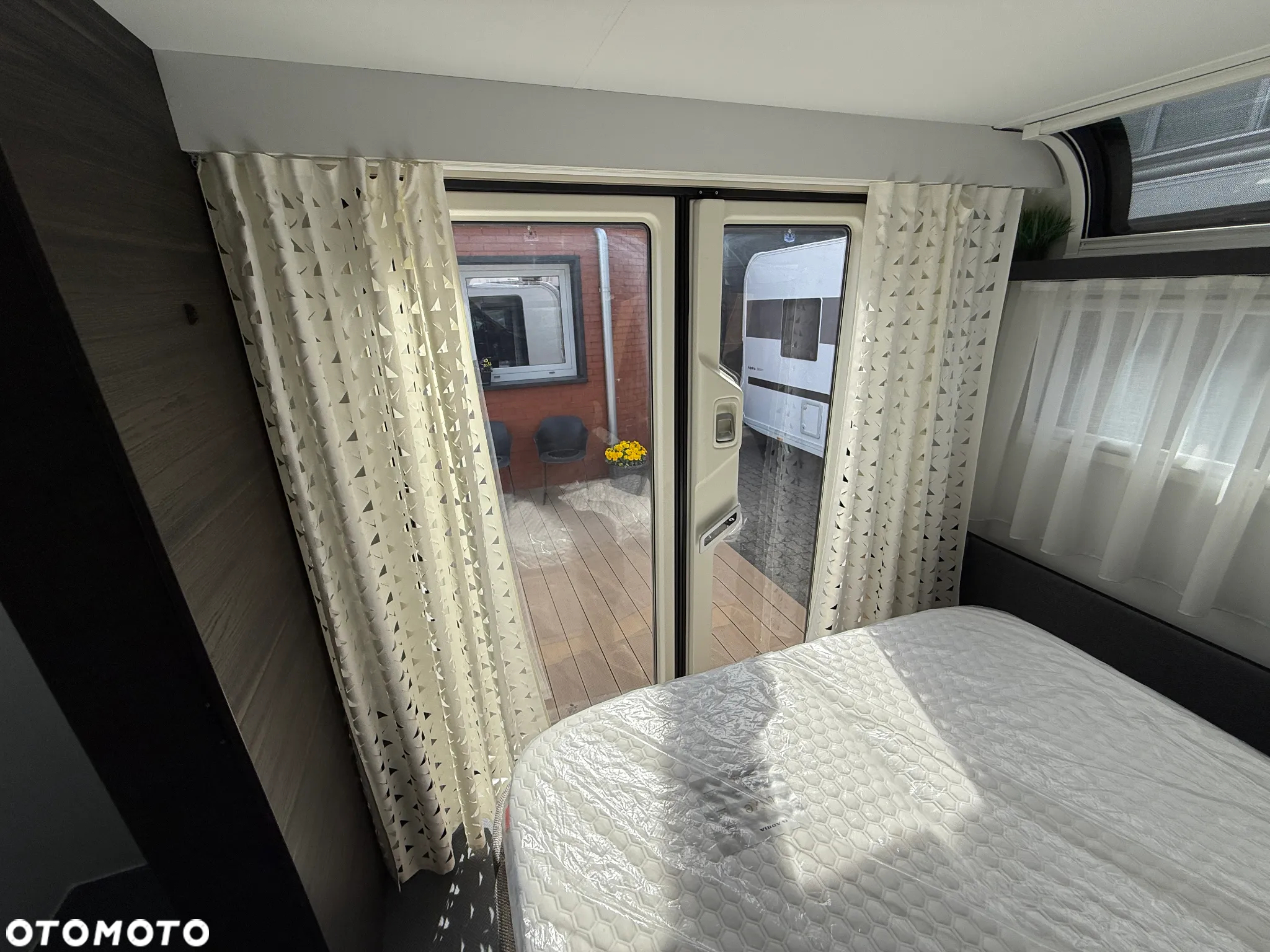 Adria Astella 704 HP FV23% WCC - 14
