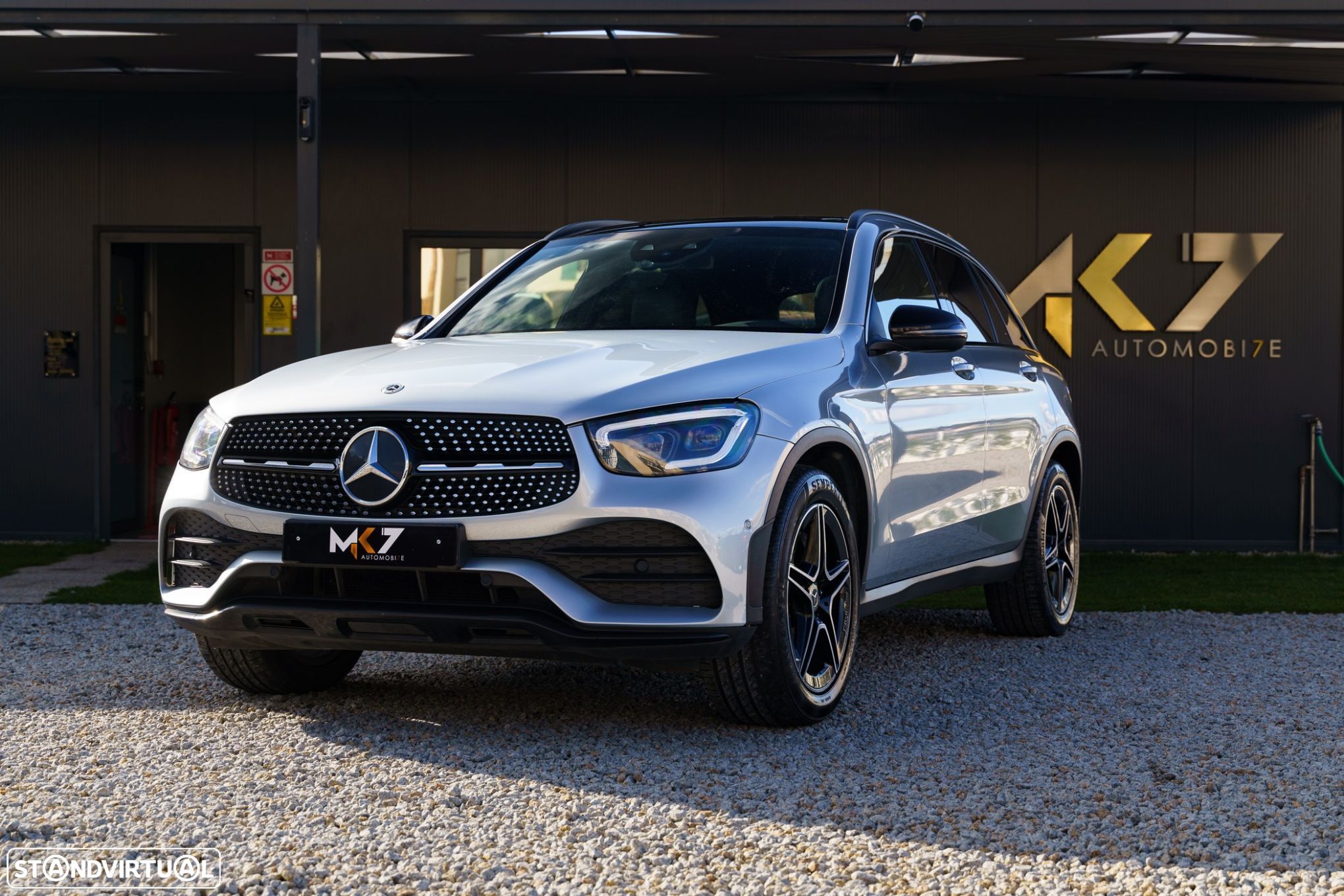 Mercedes-Benz GLC 200 d 4Matic 9G-TRONIC AMG Line - 1