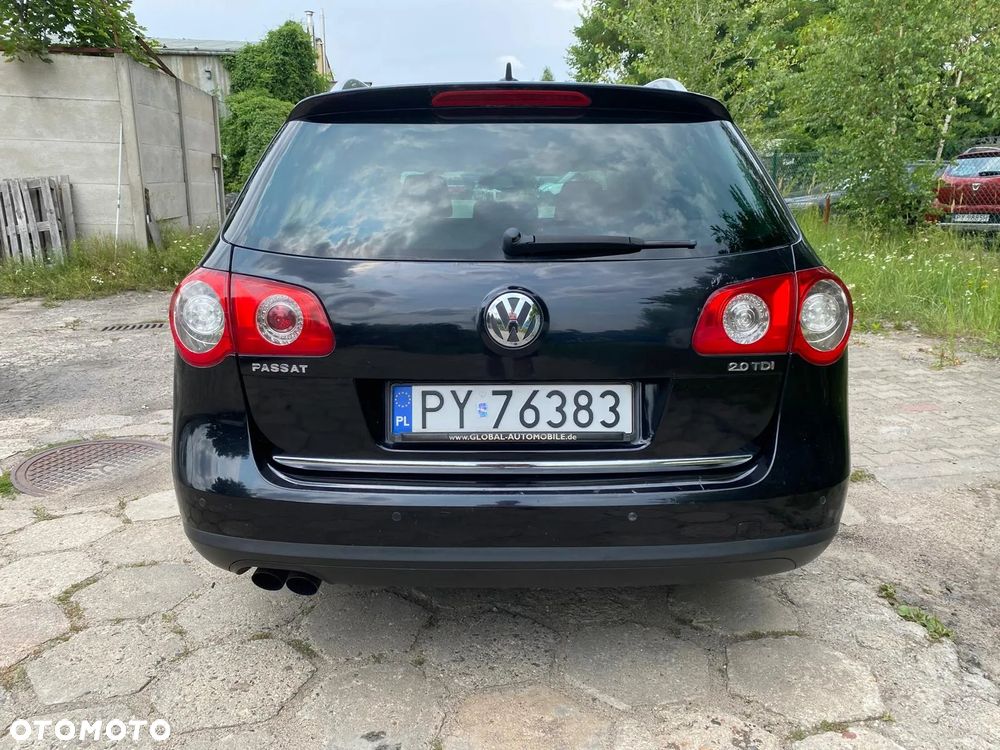 Volkswagen Passat 2.0 TDI DPF DSG Comfortline - 23