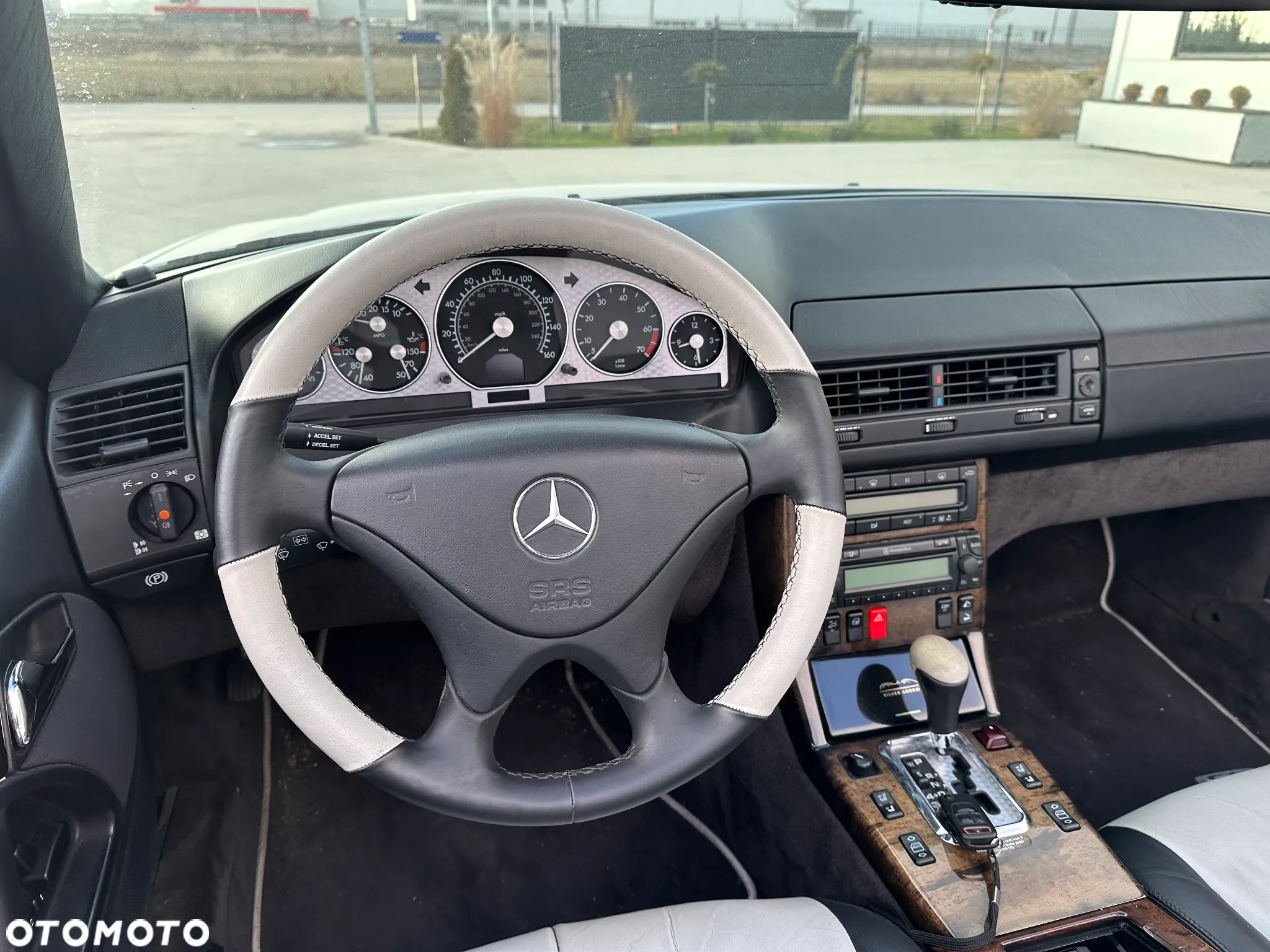 Mercedes-Benz SL 500 - 21