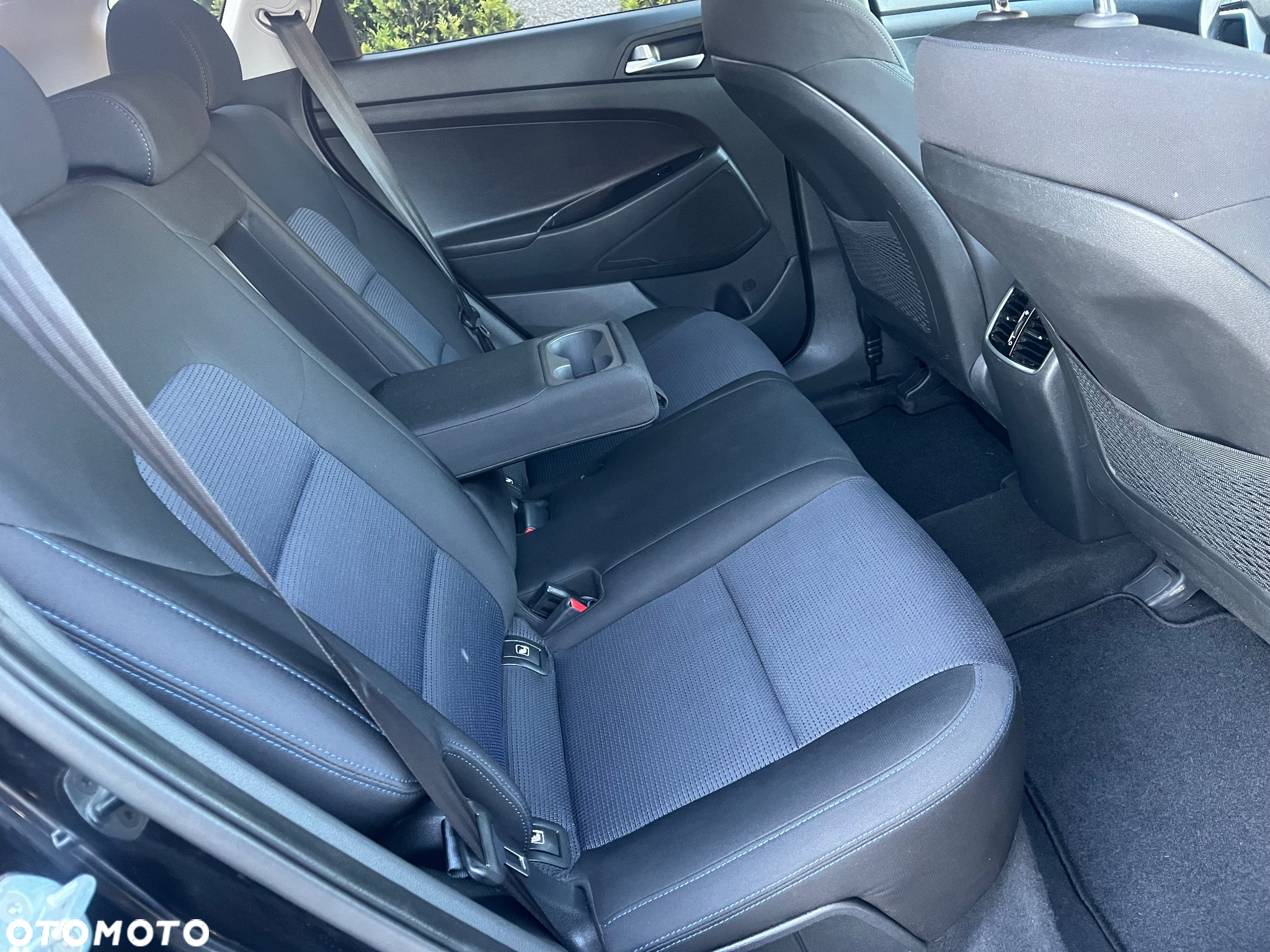 Hyundai Tucson blue 1.7 CRDi 2WD Intro Edition - 8