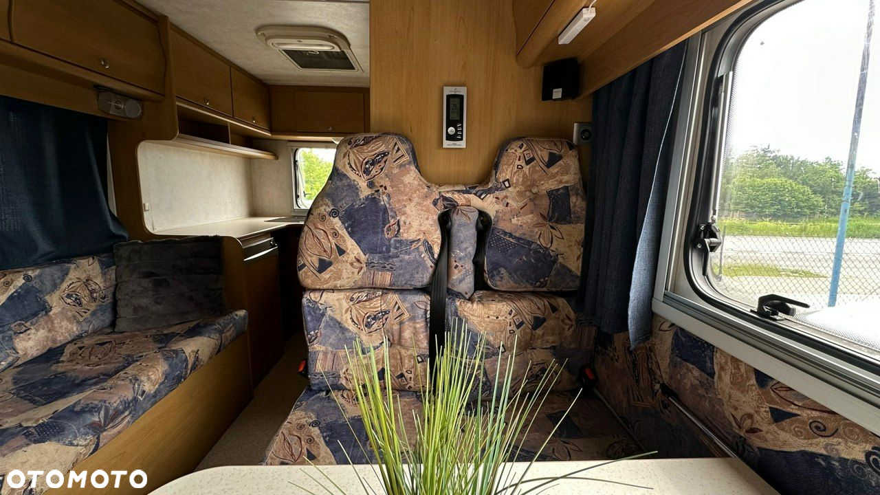 Ford Transit - 30
