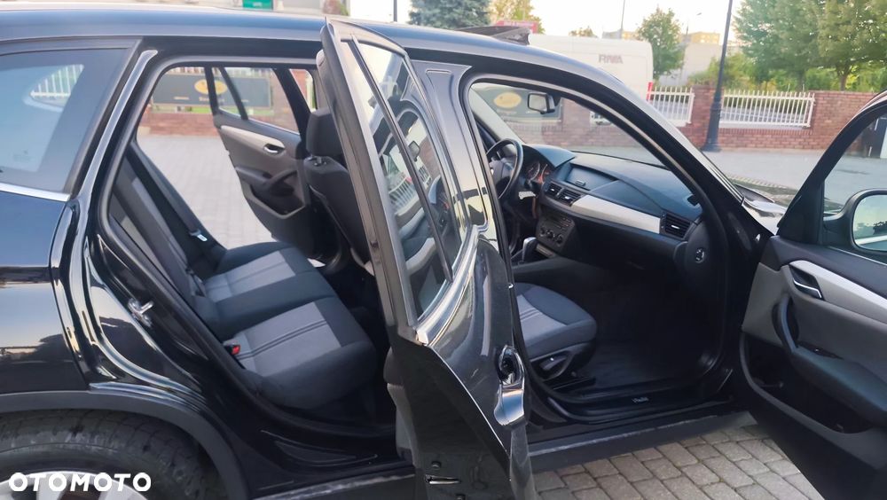BMW X1 - 32