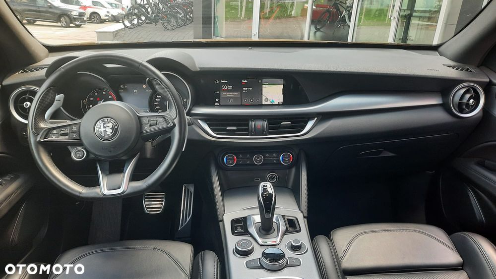Alfa Romeo Stelvio 2.0 Turbo Veloce Q4 - 9