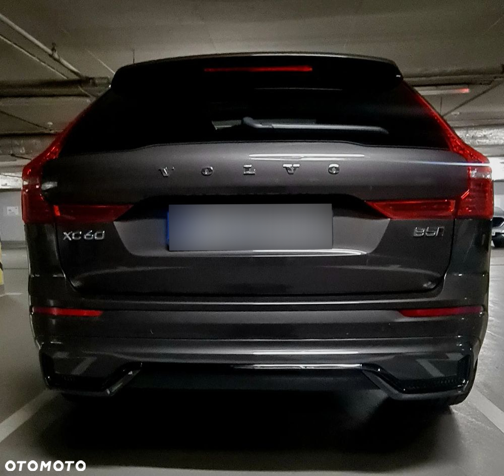 Volvo XC 60 B5 B AWD R-Design - 25