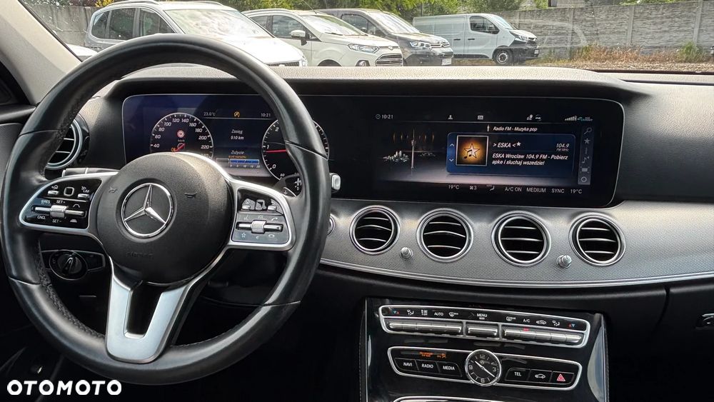 Mercedes-Benz Klasa E - 11