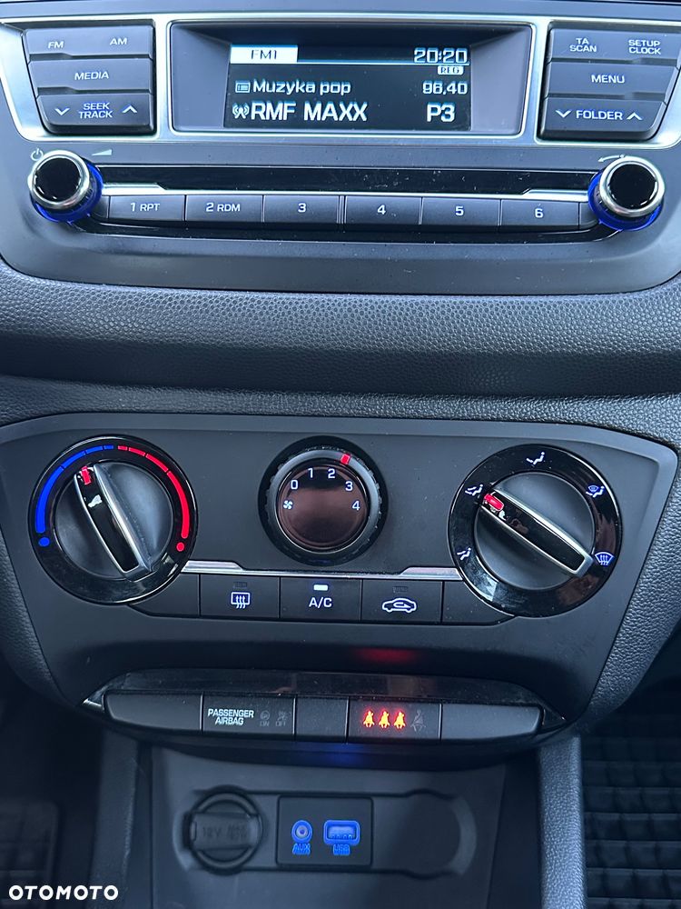 Hyundai i20 1.2 Elegant - 30