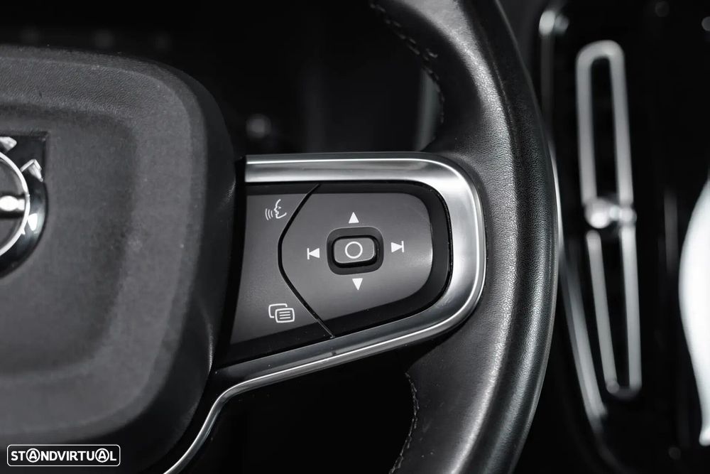 Volvo C40 - 8