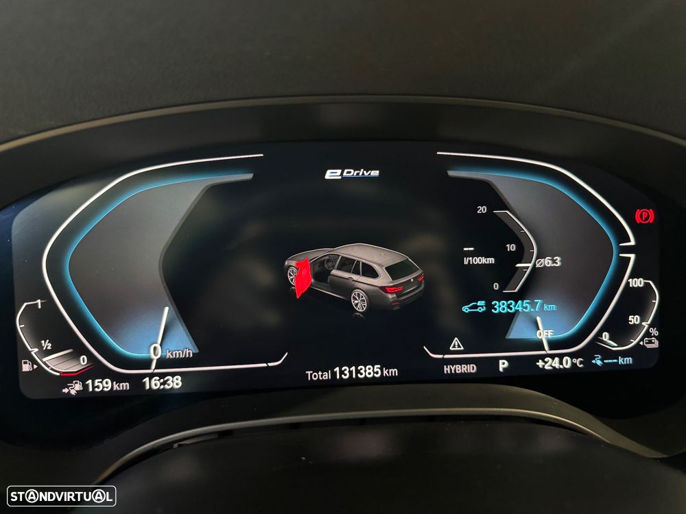BMW 530 e Pack Desportivo M - 27