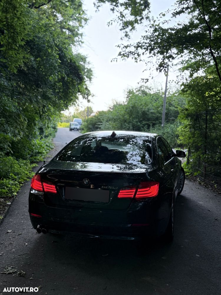 BMW Seria 5 525d xDrive AT - 7