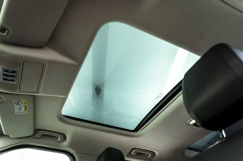 Land Rover Discovery - 25