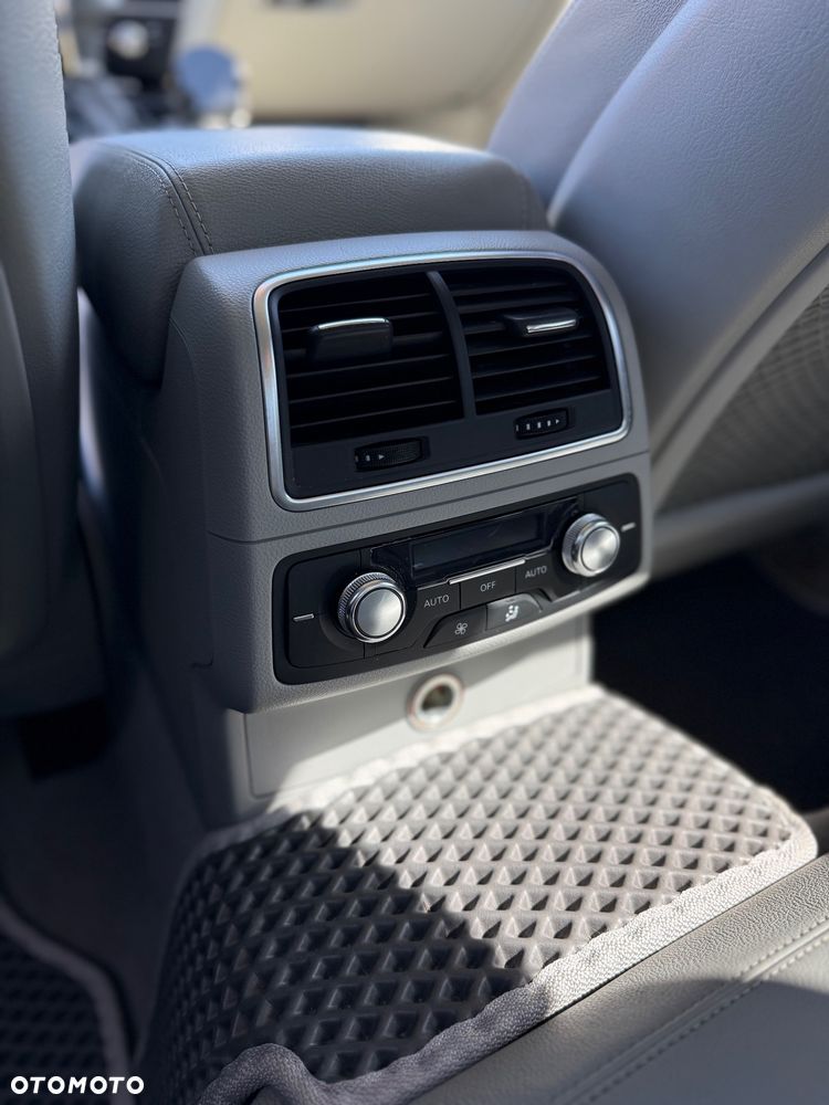 Audi A6 Limousine 2.0 TDI DPF multitronic sport selection - 14