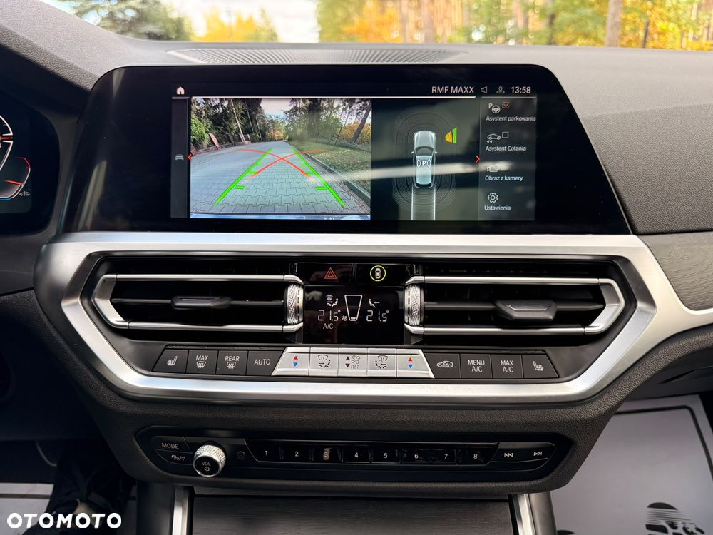 BMW Seria 3 320d xDrive M Sport - 21