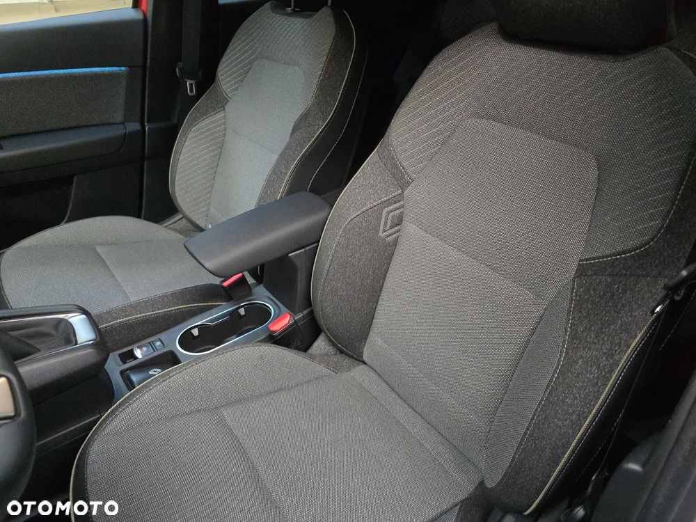 Renault Captur 1.0 TCe Techno - 12