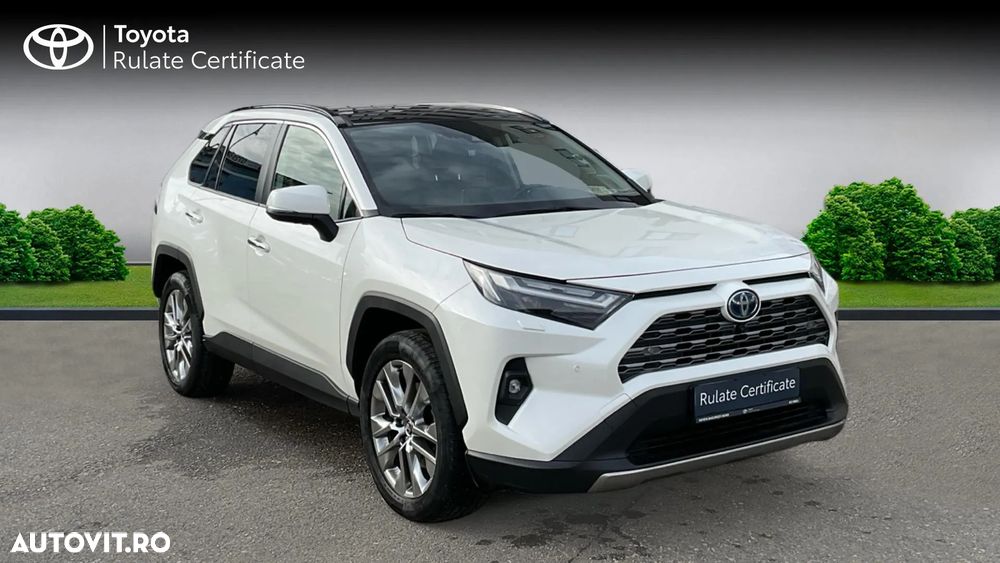 Toyota RAV4 - 8