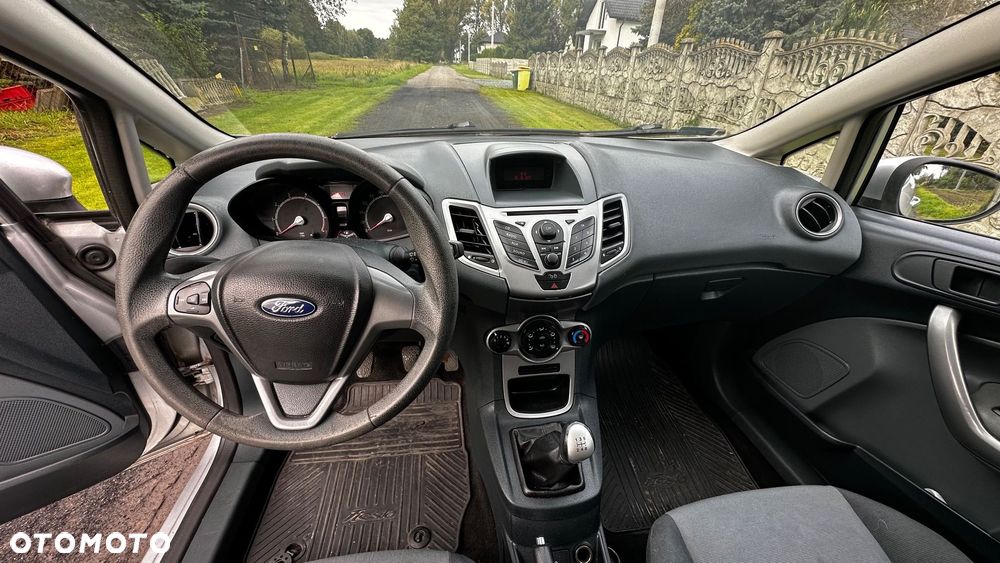 Ford Fiesta 1.25 Silver X (Ambiente) - 6