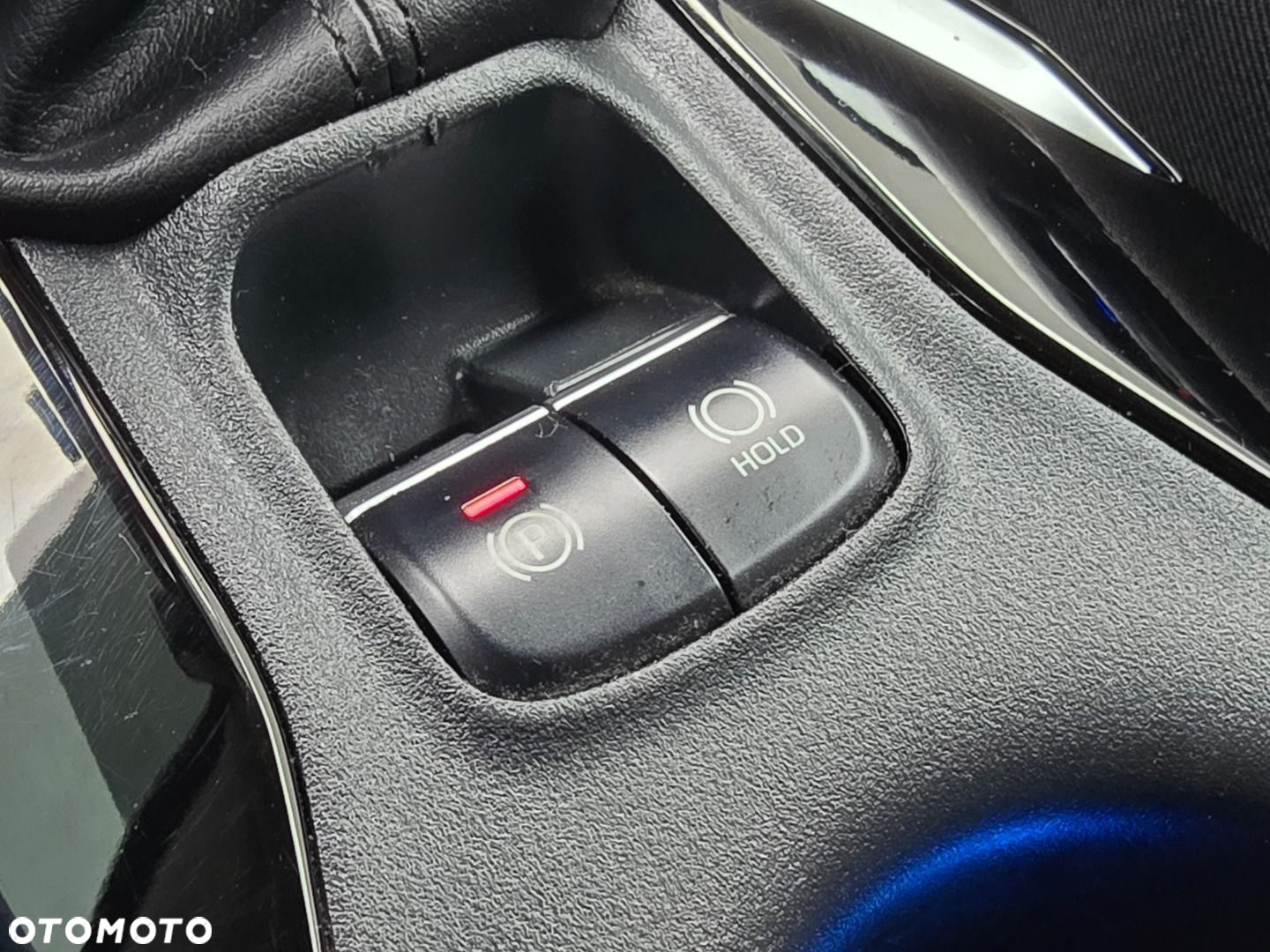 Toyota Corolla - 23