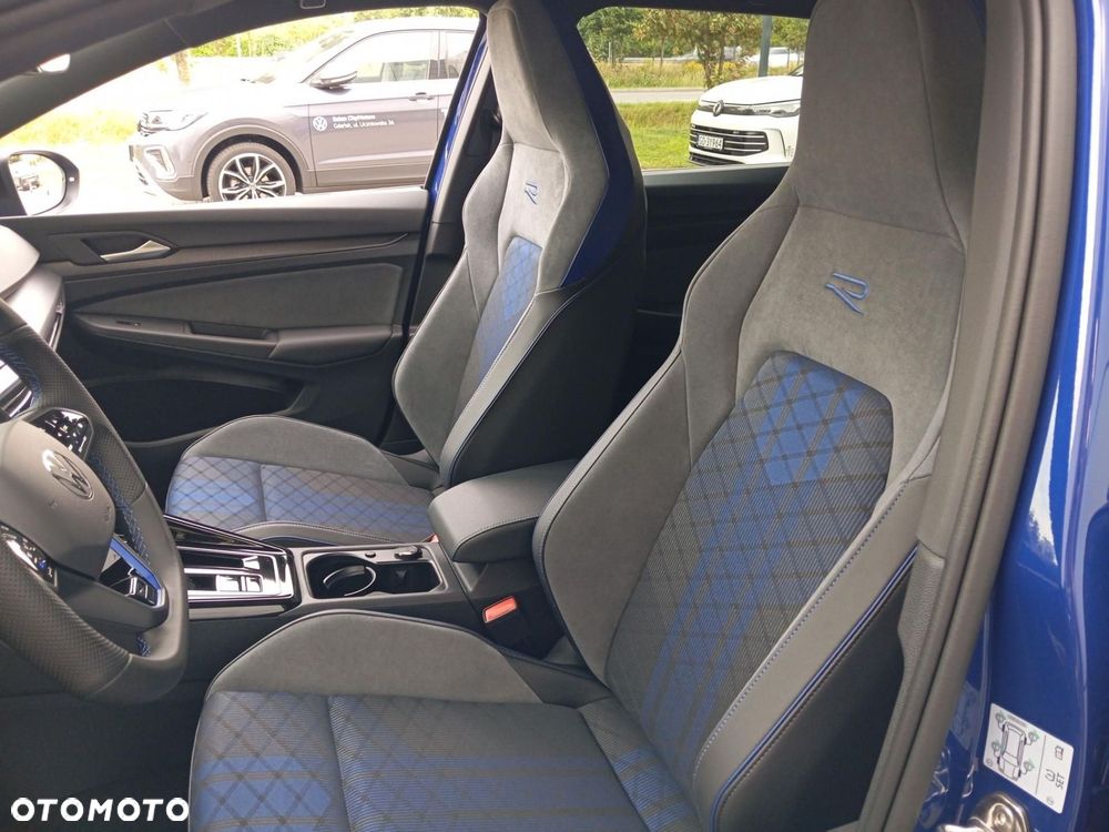 Volkswagen Golf - 13