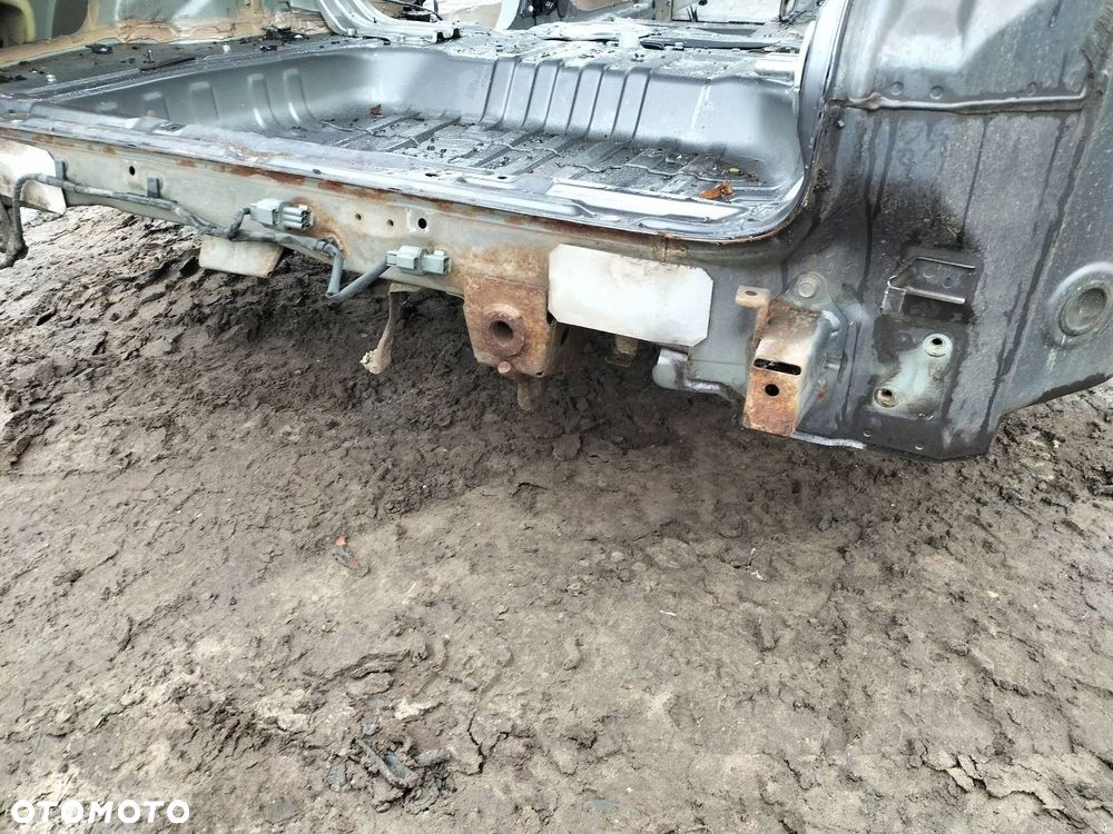 WANNA BAGAŻNIKA PAS TYLNY MITSUBISHI OUTLANDER II LIFT A39 - 4
