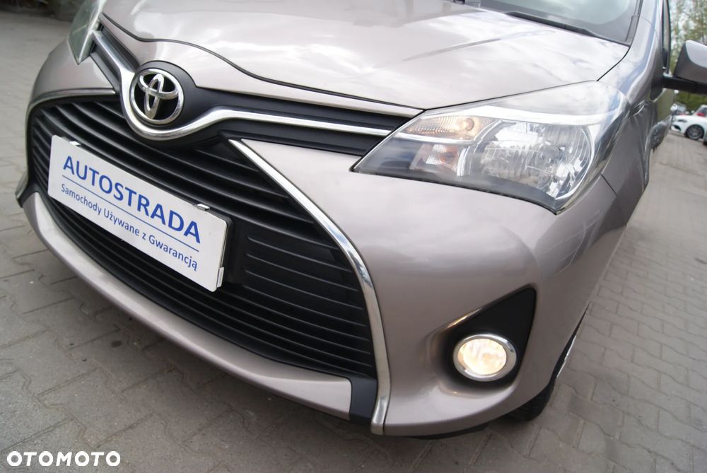 Toyota Yaris 1.33 Premium EU6 - 8
