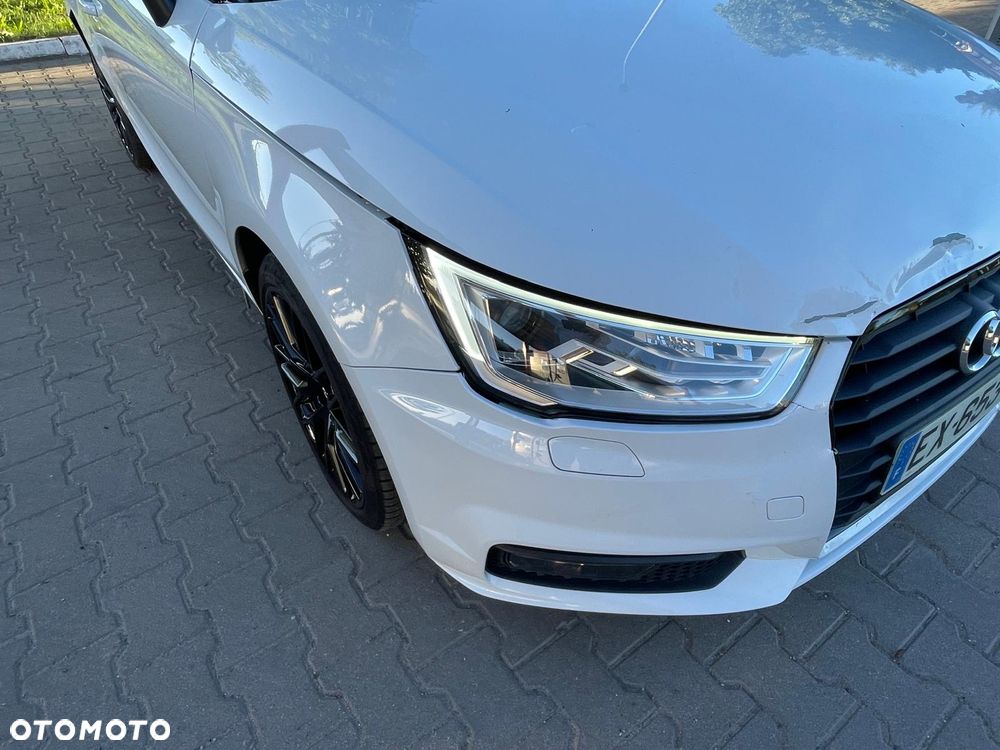 Audi A1 3-drzwiowe 1.0 TFSI ultra design - 17